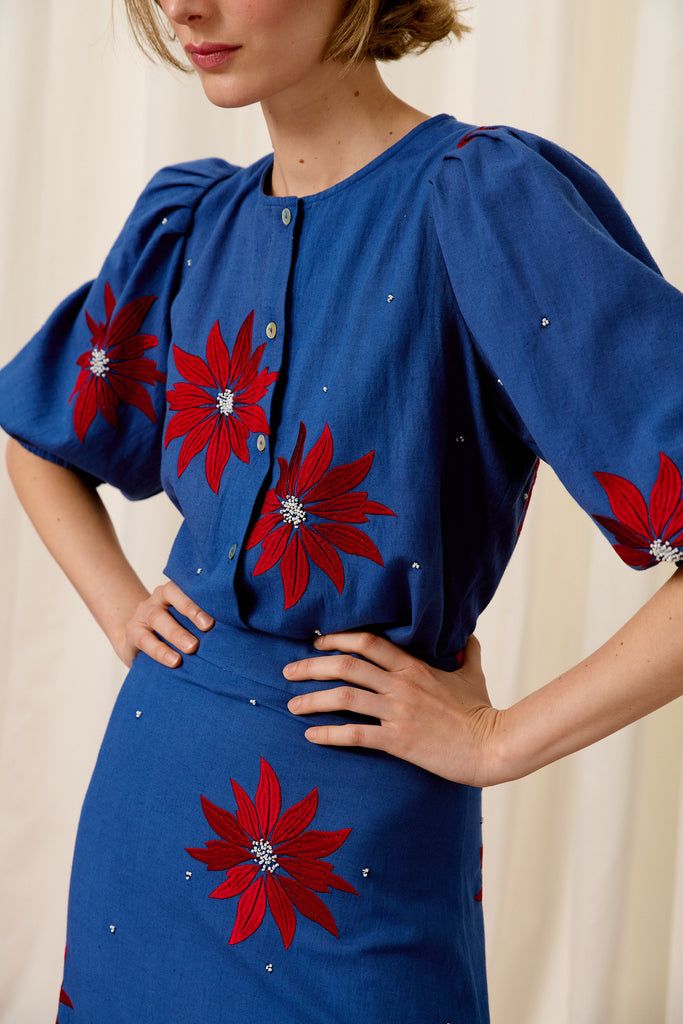 LONG DENIM FLORAL EMBRODIERY DRESS