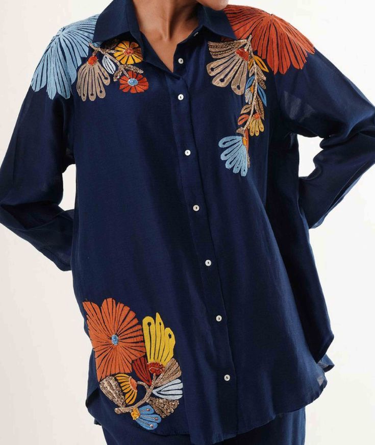 LONG SLEEVS DENIM SHIRT